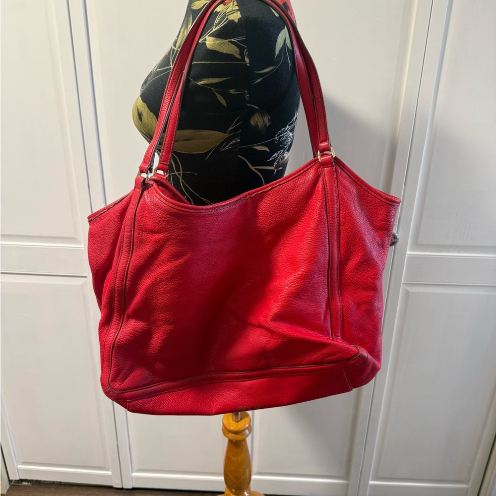 Red Tory Burch Oversized Leather Tote Bag - IN FAIR CONITION! - Picture 5 of 9